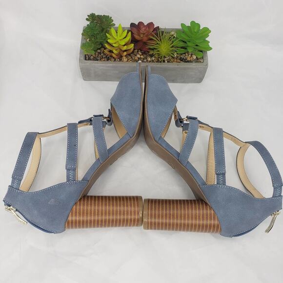 Liz Claiborne Blue Bahati Heeled Sandals - Picture 4 of 13